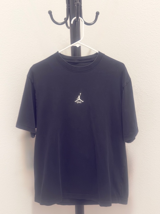 Nike Other - 🏀 Nike Jordan Flight Heritage 85 Black Graphic Crew T-shirt